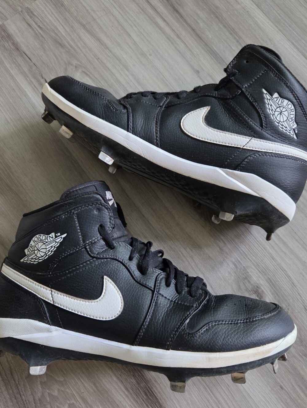 Air Jordan 1 Retro Black/White Metal Baseball Cleats Men’s Size 11